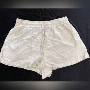 Zara Shorts size L